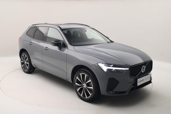 Volvo XC60 B4 AWD PLUS DARK REZERVACE 2.0 Plus