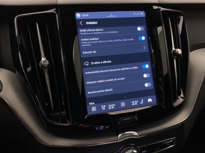 Volvo XC60 T6 AWD PLUG-IN DARK PLUS AUT