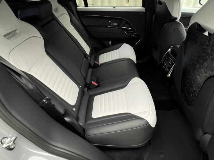 Land Rover Range Rover Sport P635 SV EDITION TWO REZERVACE 4.4 Edition