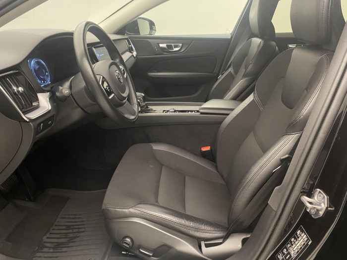 Volvo V60 D4 MOMENTUM AUT 2.0 d Momentum