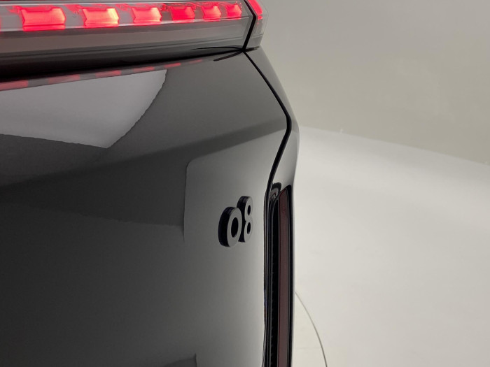 Lynk & Co 08 MORE PHEV