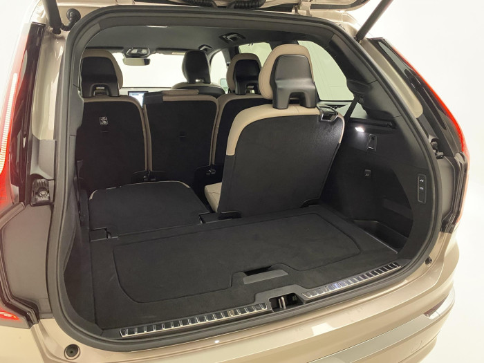 Volvo XC90 T8 AWD RECHARGE BRIGHT PLUS 7m