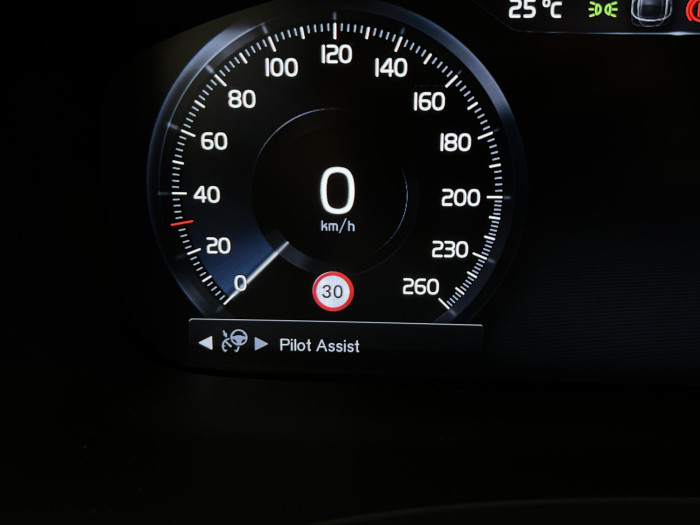 Volvo V90 B4 AWD MOMENTUM PRO AUT 2.0 Momentum