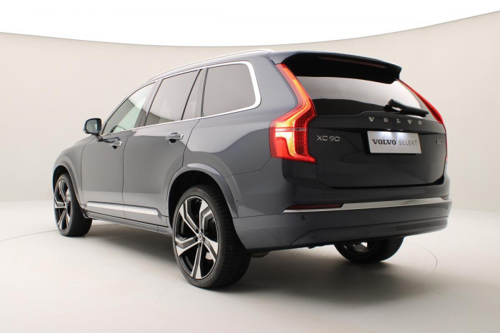 Volvo XC90 B5 AWD ULTIMATE AUT REZERVACE