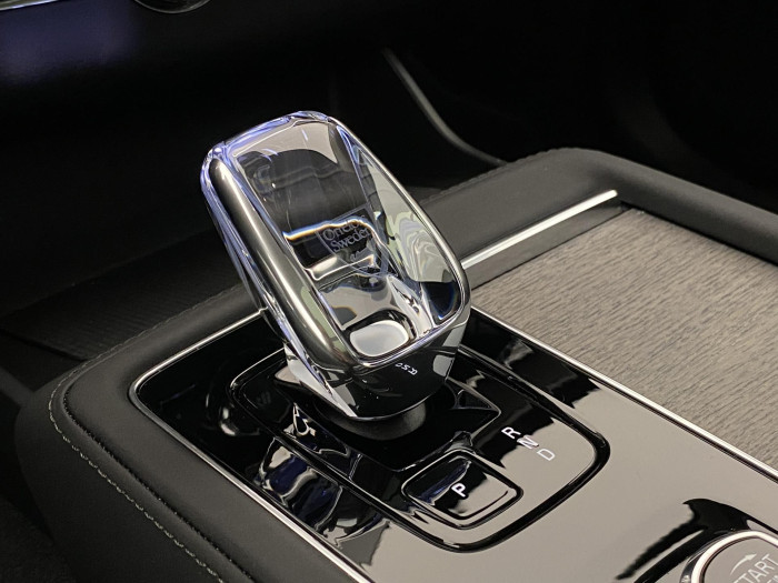 Volvo XC90 T8 AWD RECHARGE DARK ULTRA