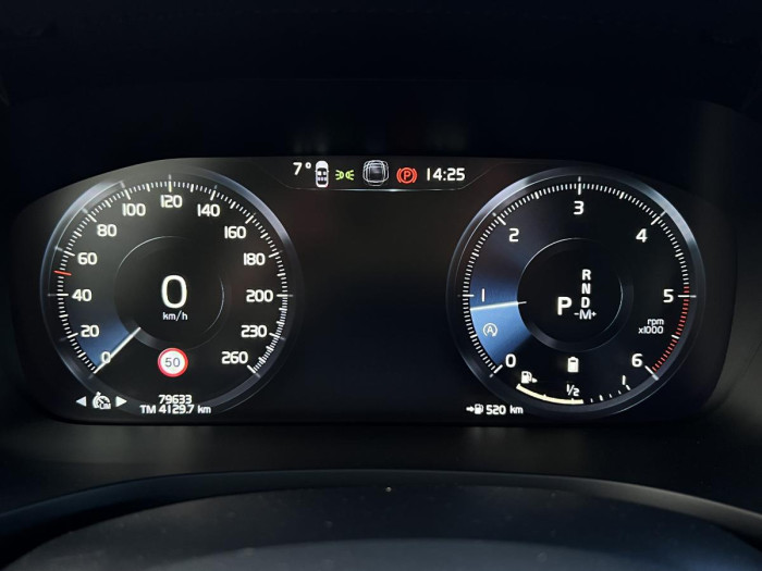 Volvo V60 CROSS COUNTRY B4 AWD Aut 1.maj