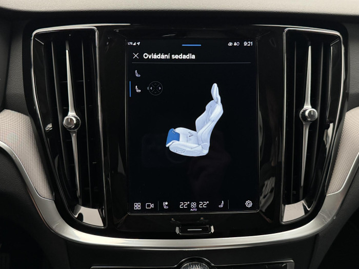 Volvo V60 CC B5 AWD PLUS BRIGHT 1.maj