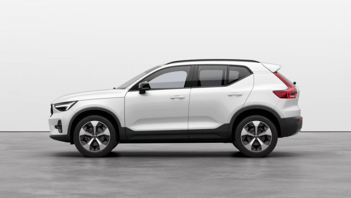 Volvo XC40 B3 AUT DARK PLUS