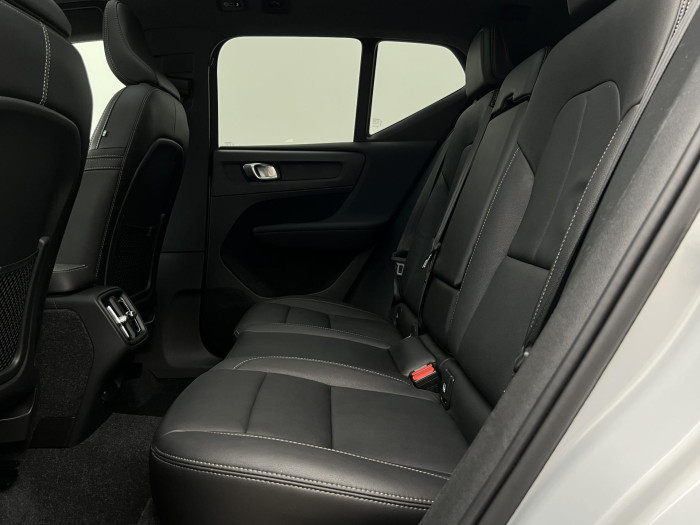 Volvo XC40 T3 R-DESIGN