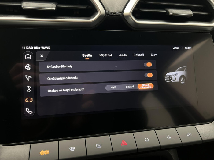 MG ZS 1.5 EXCITE CZ 1.maj.