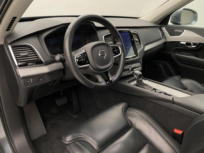 Volvo XC90 T6 AWD INSCRIPTION REZERVACE