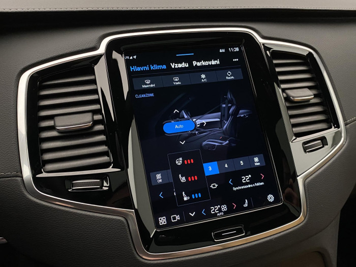Volvo XC90 T8 AWD ULTIMATE DARK RECHARGE