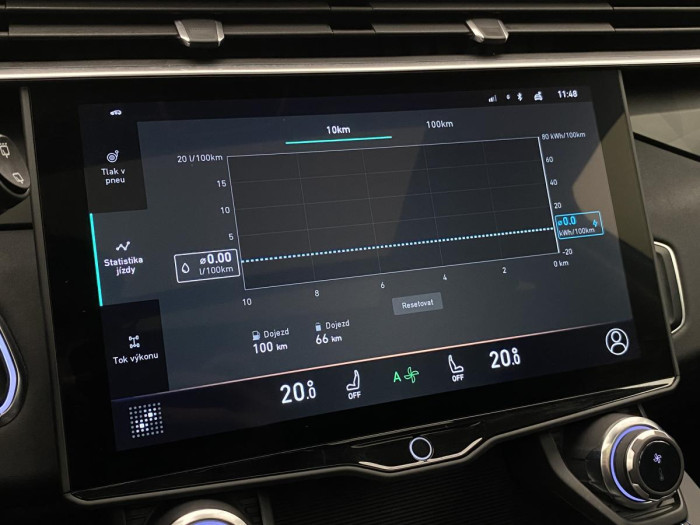 Lynk & Co 01 PHEV DCT AUT REZERVACE