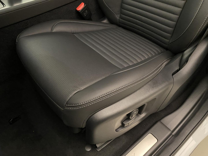 Land Rover Discovery Sport D200 DYNAMIC SE AWD AUT 2.0 d Dynamic SE