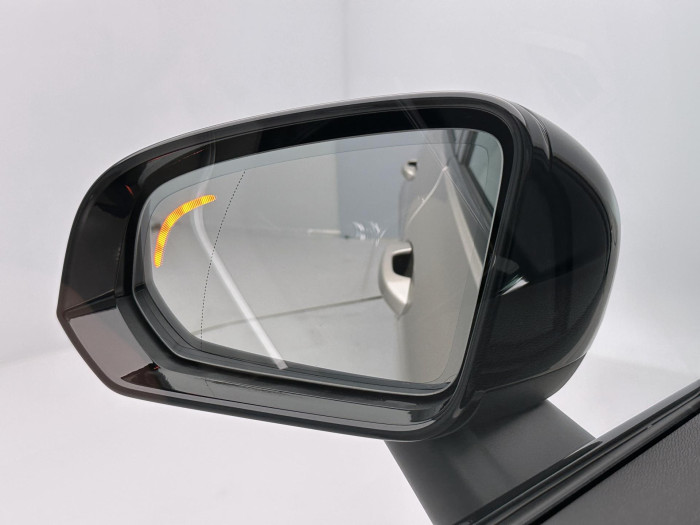 Volvo V60 T6 AWD Plug-in DARK PLUS