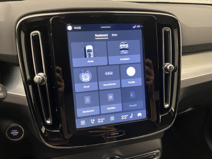 Volvo XC40 B3 AUT DARK PLUS