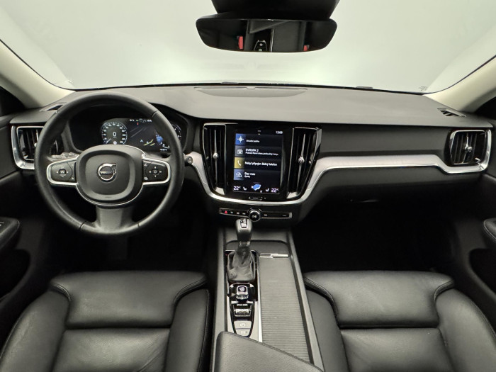 Volvo V60 D3 MOMENTUM PRO AUT 1.maj 2.0 d Momentum