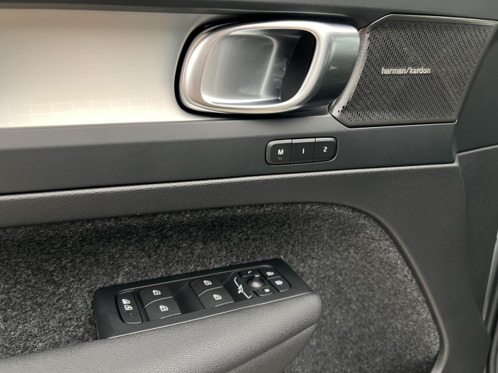 Volvo XC40 B4 BLACK EDITION ULTRA AUT 2.0 Edition