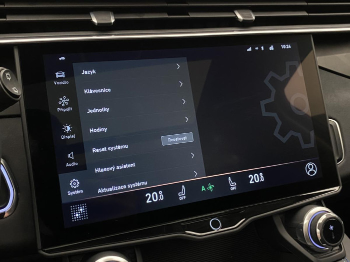 Lynk & Co 01 PHEV DCT AUT REZERVACE