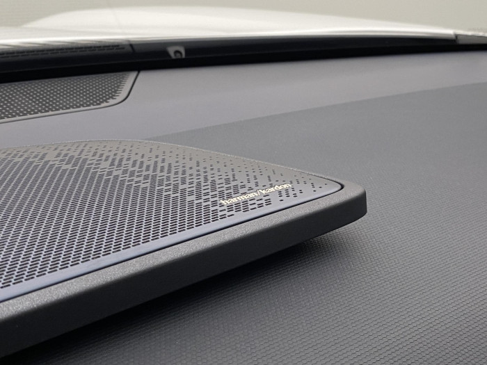 Lynk & Co 08 MORE PHEV