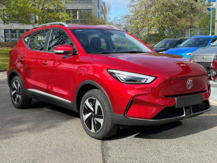 MG ZS EV EXCITE 70kWh SKLADEM!