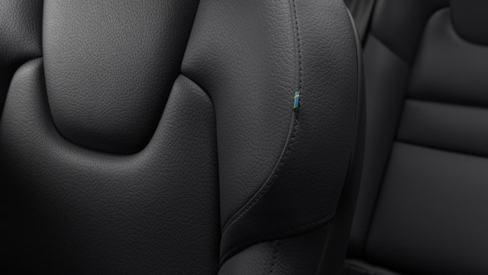 Volvo V60 B4 DARK PLUS AUT