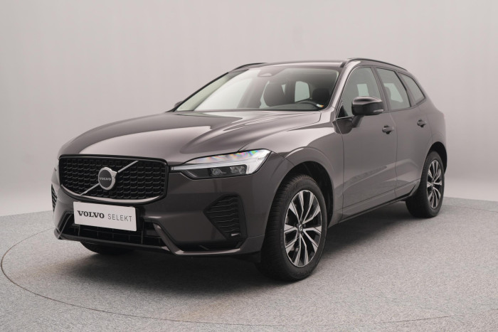 Volvo XC60 B5 AWD PLUS DARK AUT CZ 1.maj.