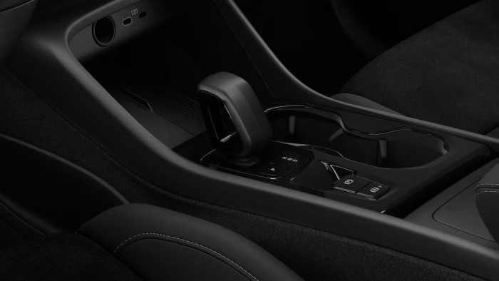 Volvo XC40 B4 AUT DARK ULTRA