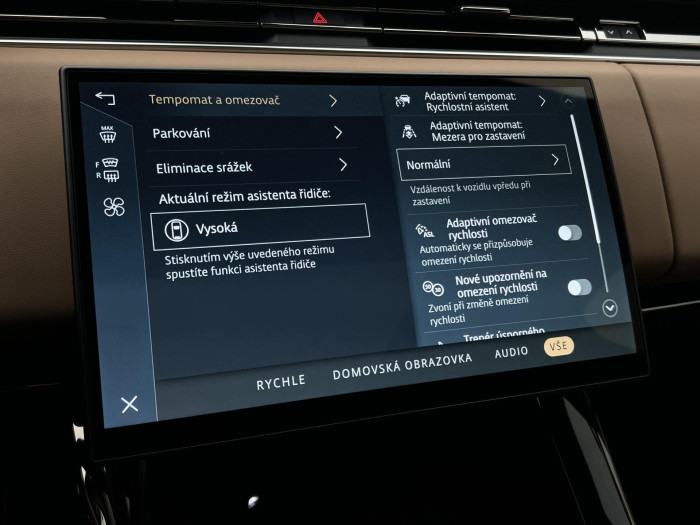 Land Rover Range Rover Sport D250 DYNAMIC SE AWD Aut 3.0 d Dynamic SE