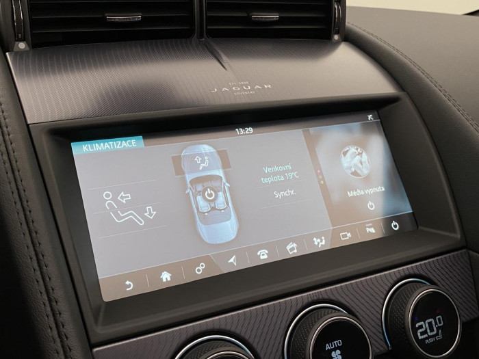 Jaguar F-Type P300 CABRIOLET RWD