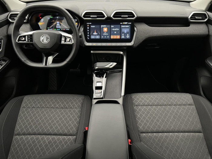 MG ZS 1.5 EMOTION HYBRID+ AUT CZ