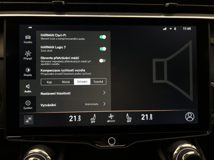 Lynk & Co 01 PHEV DCT AUT 1.maj.