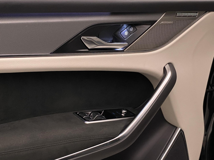 Jaguar F-Pace 5.0 V8 SVR AWD AUT REZERVACE 5.0 V8