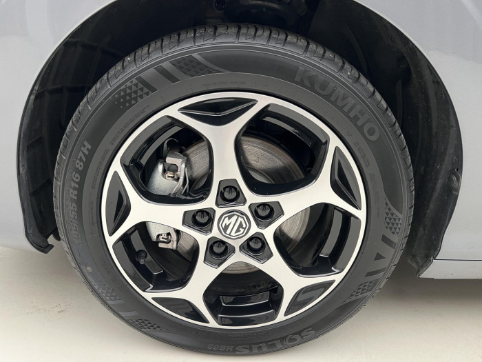 MG MG3 EXCLUSIVE HYBRID+ AUT CZ 1.maj 1.5 Exclusive