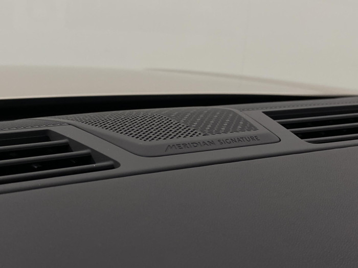 Land Rover Range Rover P530 AUTOBIOGRAPHY SWB