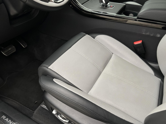 Land Rover Range Rover Velar D300 HSE AWD AUT CZ 1.maj. 3.0 d