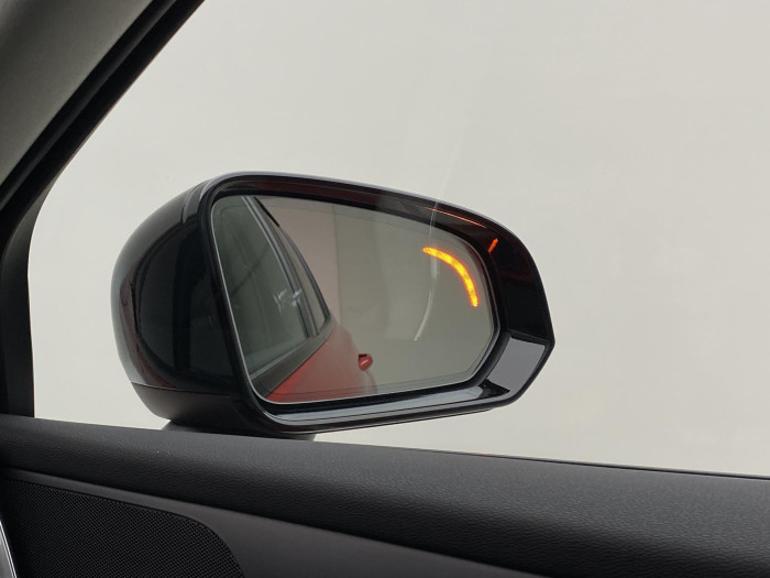 Volvo V60 B4 DARK PLUS AUT CZ