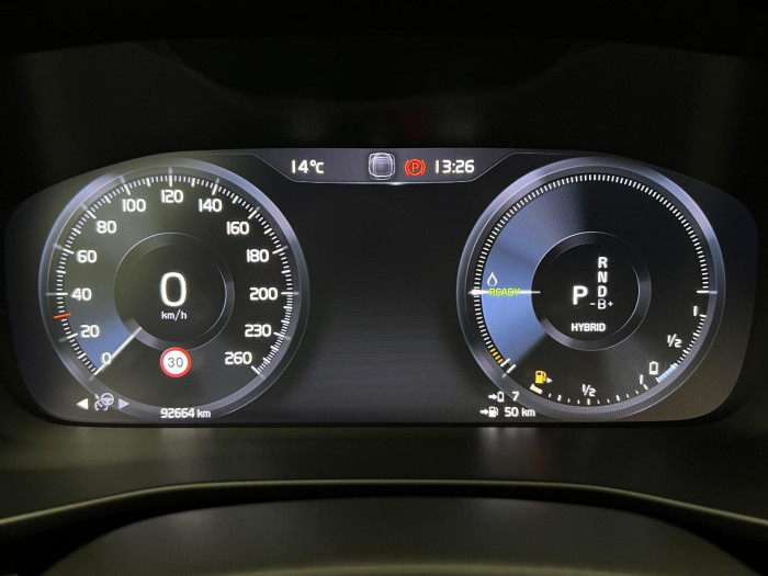 Volvo XC40 T5 RECHARGE R-DESIGN AUT