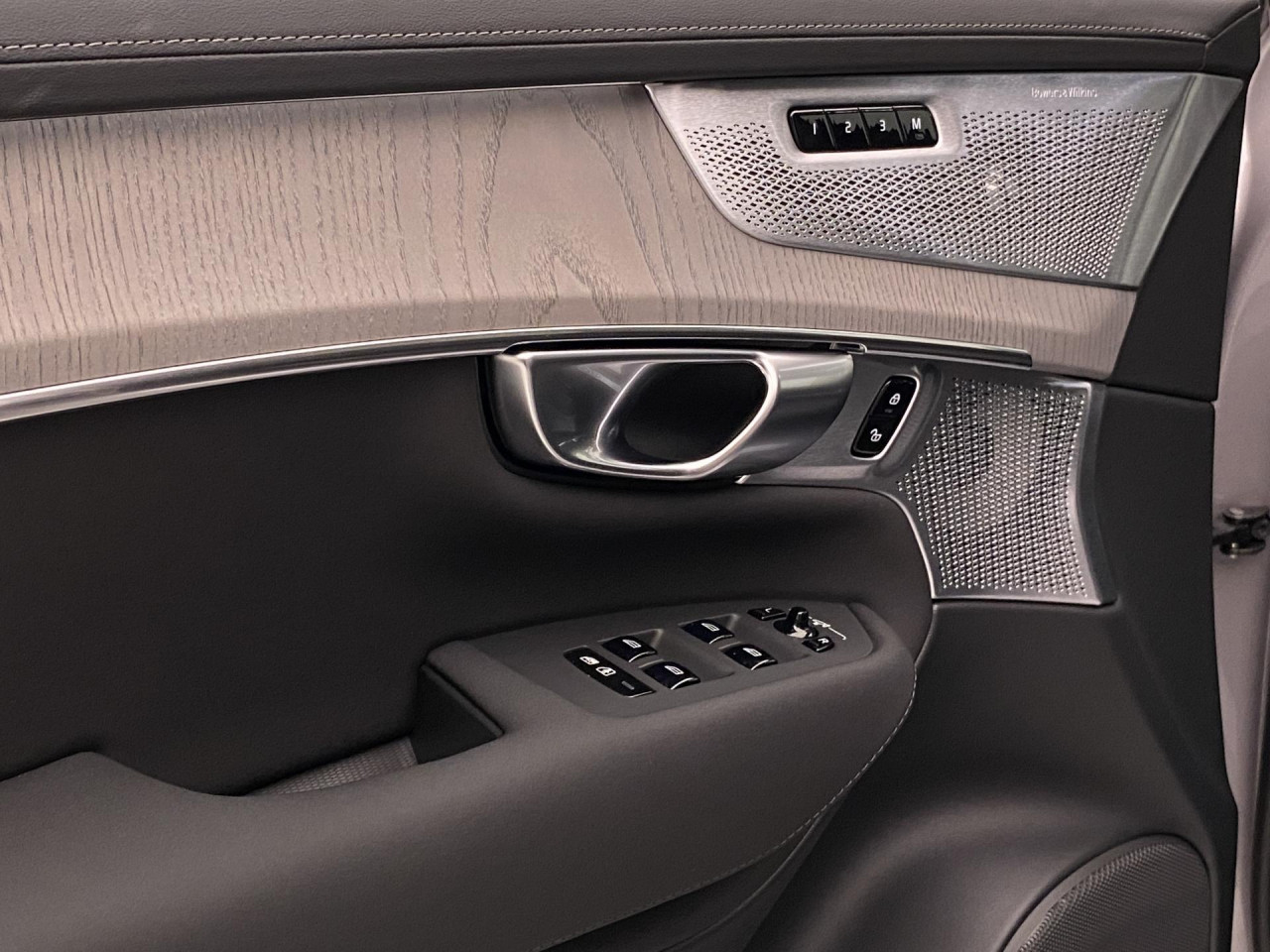 Volvo XC90 T8 AWD RECHARGE BRIGHT PLUS 7m