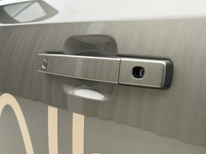 Land Rover Defender 110 D300 X-DYNAMIC SE AWD AUT 3.0 d Dynamic SE