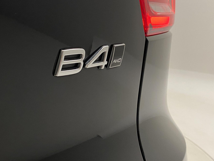 Volvo XC40 B4 AWD ULTIMATE BRIGHT CZ
