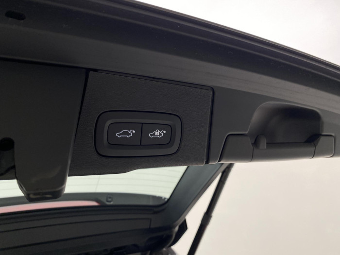 Volvo XC60 B5 AWD CORE AUT