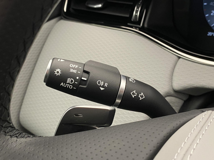 Land Rover Range Rover Evoque P300 HST AWD AUT