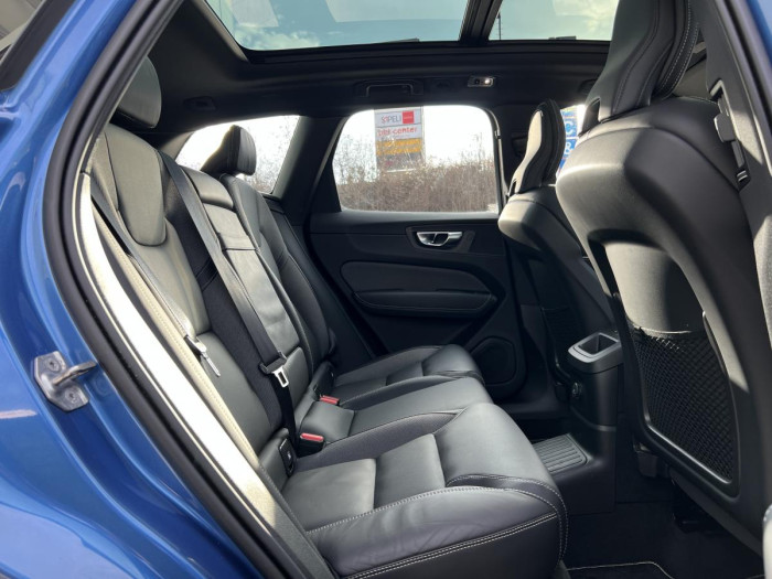 Volvo XC60 T8 AWD R-DESIGN Aut 1.maj.