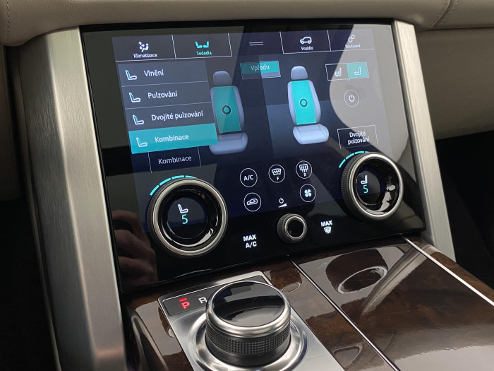 Land Rover Range Rover 5.0V8 AUTOBIOGRAPHY REZERVACE