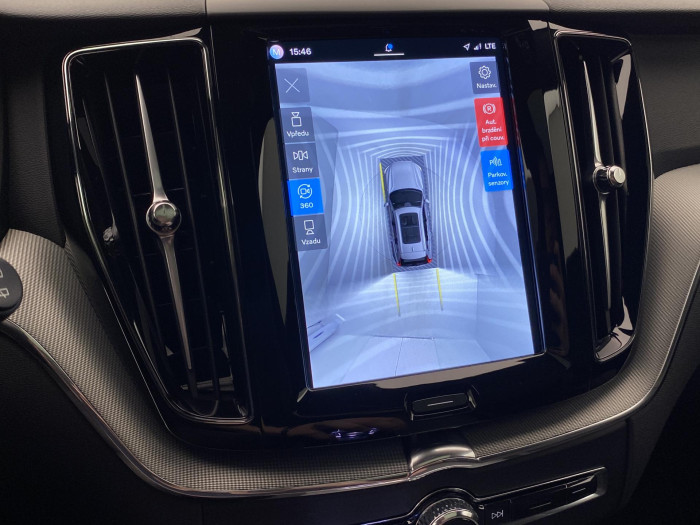 Volvo XC60 T6 AWD PLUG-IN DARK PLUS AUT