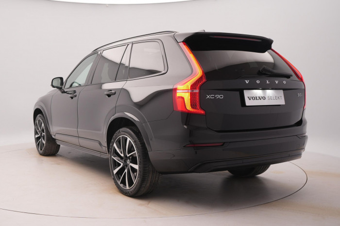 Volvo XC90 B5 AWD PLUS DARK AUT