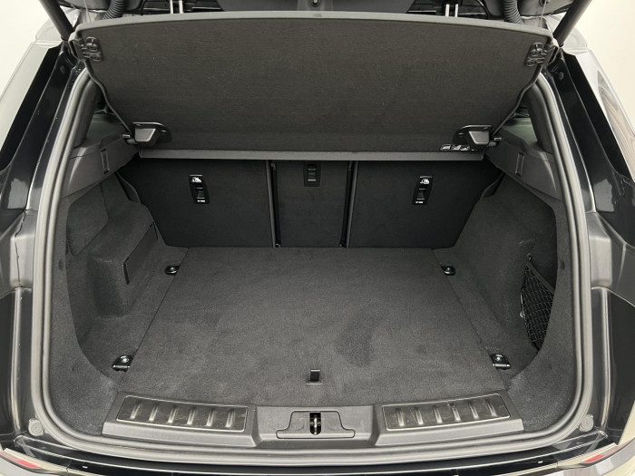 Land Rover Range Rover Evoque P300 HST AWD AUT CZ