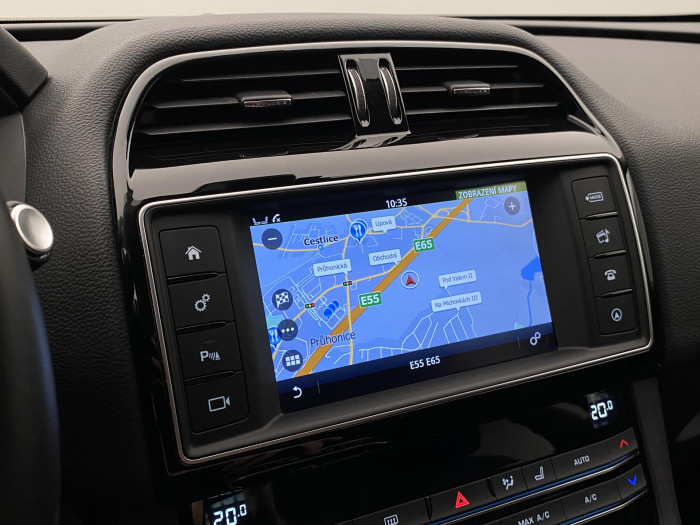 Jaguar F-Pace 35t AWD AUT REZERVACE