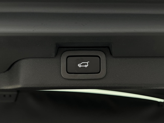 Land Rover Discovery 3.0 TDV6 HSE AWD AUT CZ